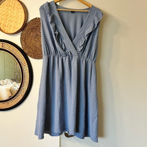 Shein Curve Plus Sz 1XL Blue Gray Swiss Dot Sleeveless Ruffle Dress - Picture 1 of 10